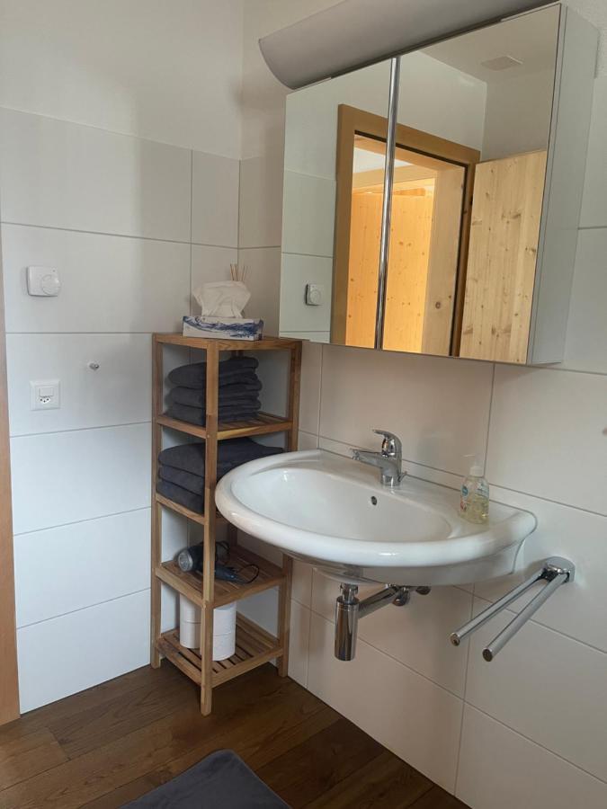 Ferienwohnung Mit Idyllischer Aussicht 클로스터스 외부 사진